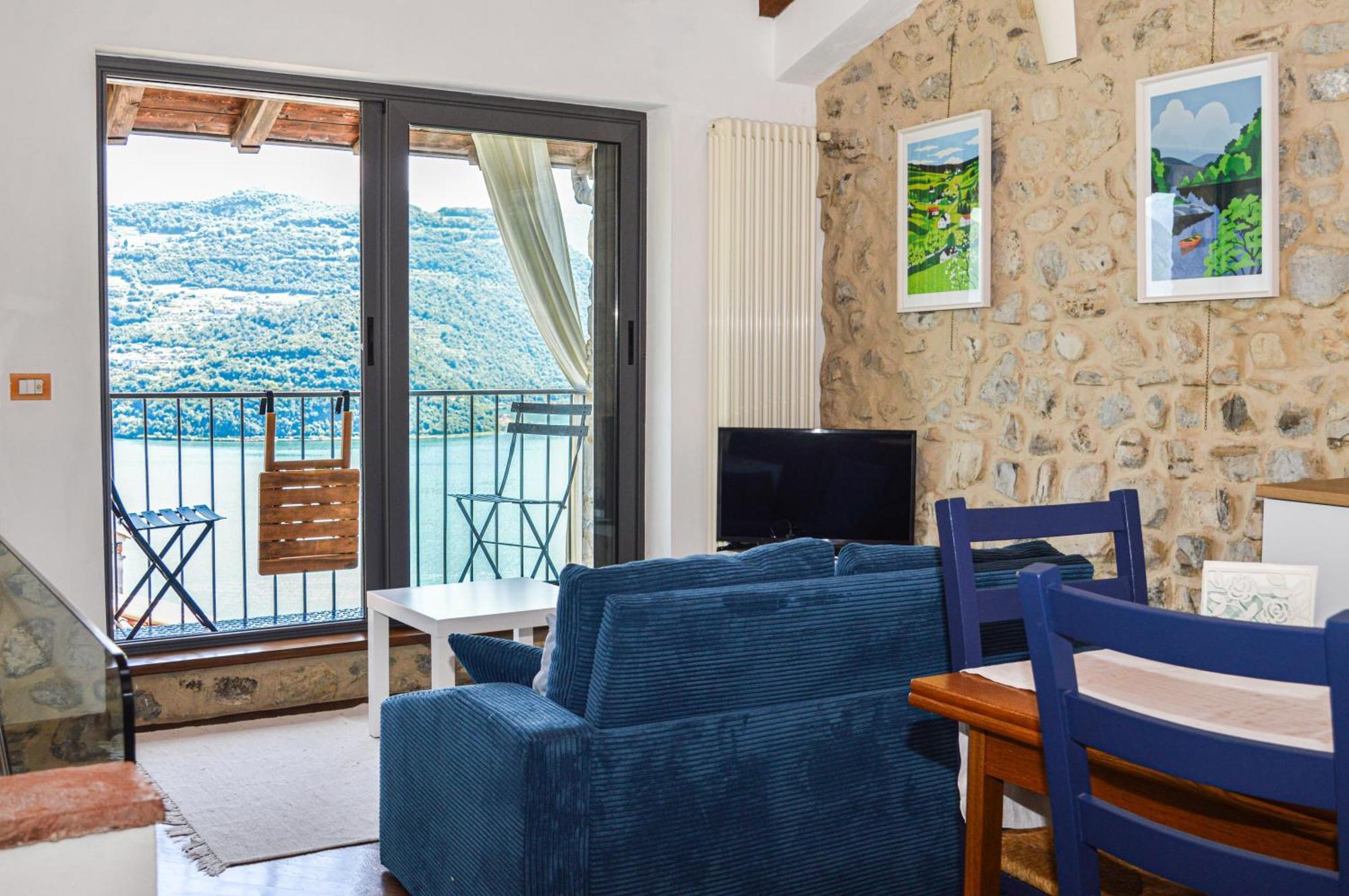 Lago Di Iseo - Lake View House Tavernola Bergamasca Exterior photo